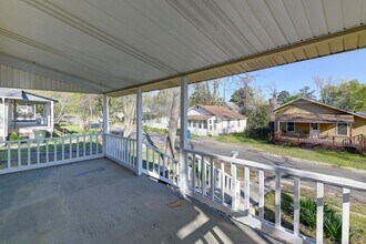 203 Augusta St in West Columbia, SC - Building Photo - Building Photo