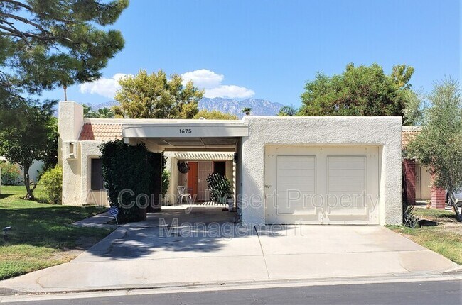 1675 N Fairway Cir E