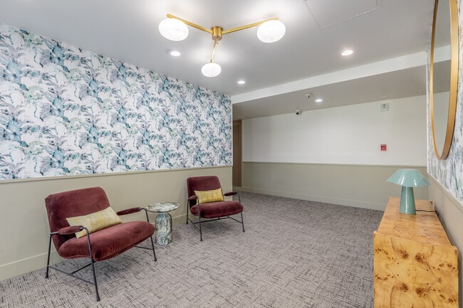 382 Penn in Glen Ellyn, IL - Foto de edificio - Interior Photo