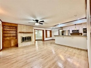 2000 SE 10th St in Mineral Wells, TX - Building Photo - Building Photo