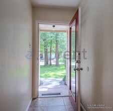 123 E Mistybreeze Cir in Spring, TX - Building Photo - Building Photo