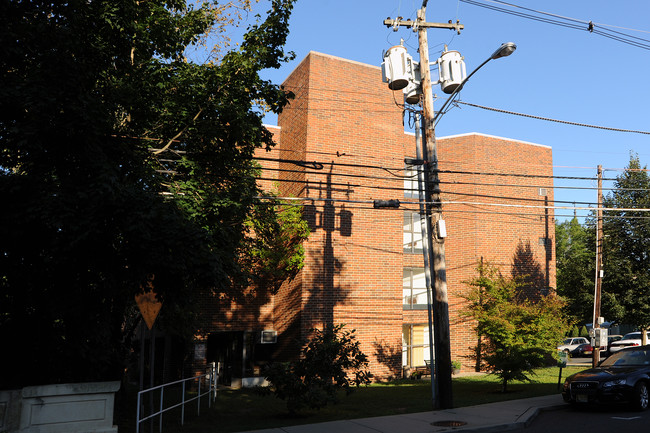 Hibernia Apartments in Lambertville, NJ - Building Photo - Building Photo