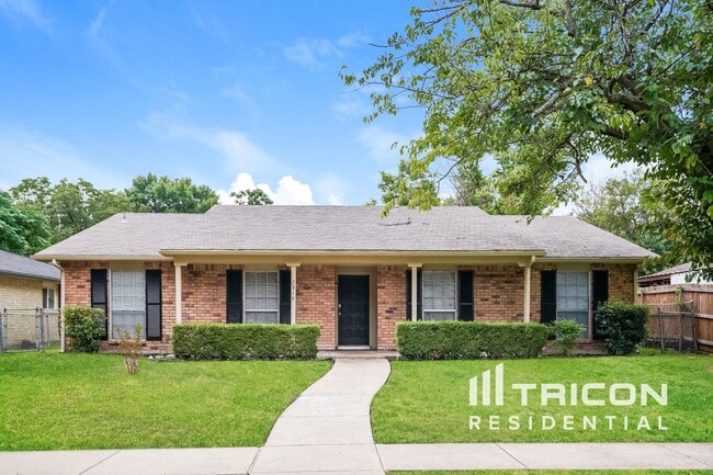 2814 Fern Glen Dr
