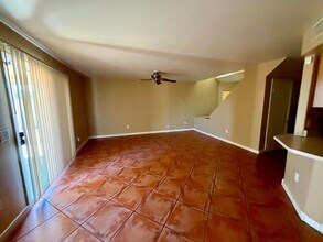 7205 S 39th Dr in Phoenix, AZ - Building Photo - Building Photo