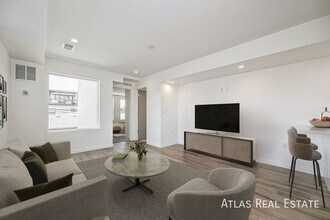 2640 S Delaware St in Denver, CO - Foto de edificio - Building Photo