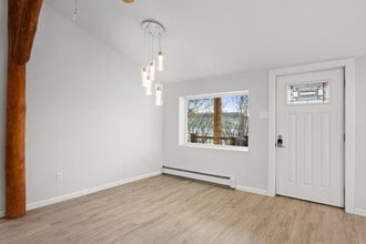 17 Anna Ave in Fairbanks, AK - Building Photo - Building Photo