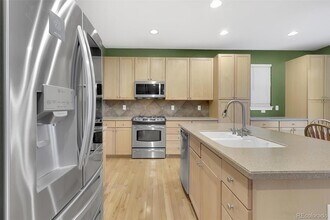 4830 S Odessa St in Centennial, CO - Foto de edificio - Building Photo