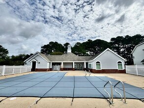 860 Drift Tide Dr in Virginia Beach, VA - Building Photo - Building Photo