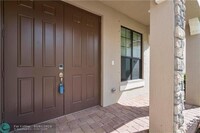 8857 Willow Cove Ln in Wellington, FL - Building Photo - Building Photo