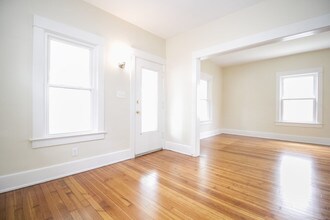 726 Ogden Ave in Toledo, OH - Building Photo - Building Photo