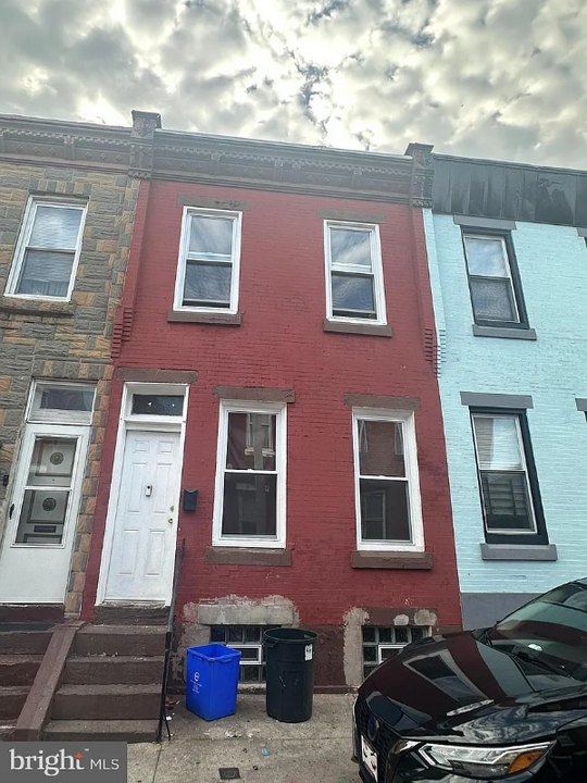 2442 N Cleveland St in Philadelphia, PA - Building Photo