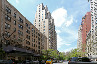 1049 Fifth Ave in New York, NY - Building Photo - Building Photo