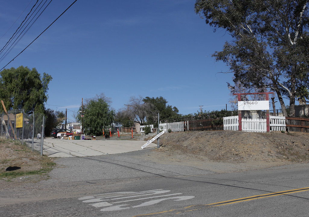 Bailywick in Riverside, CA - Building Photo