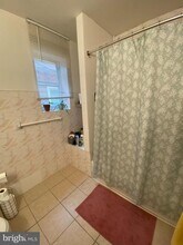 4019 Spring Garden St-Unit -2 in Philadelphia, PA - Foto de edificio - Building Photo