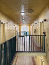 7350 NW 114th Ave in Doral, FL - Building Photo - Building Photo