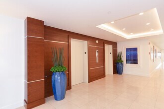 3009 S Ocean Blvd in Highland Beach, FL - Building Photo - Building Photo