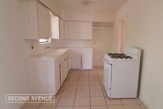 343 E Delz Dr in Houston, TX - Building Photo - Building Photo