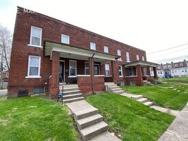 29 E Markison Ave in Columbus, OH - Building Photo