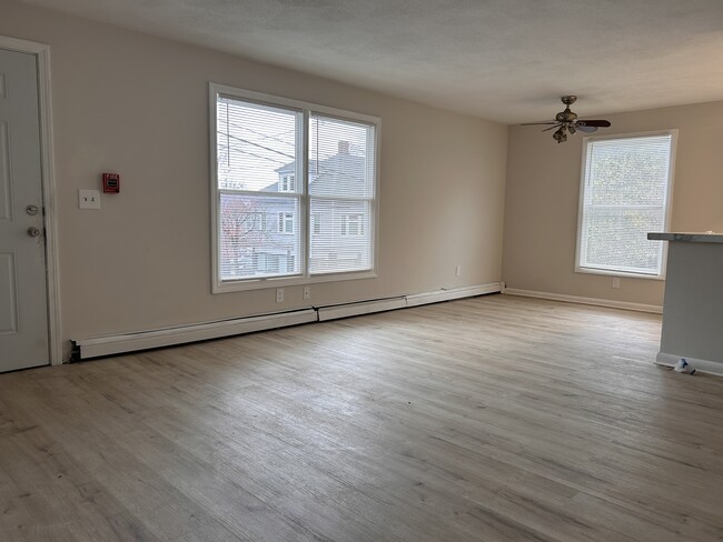 681 Charles St, Unit 1