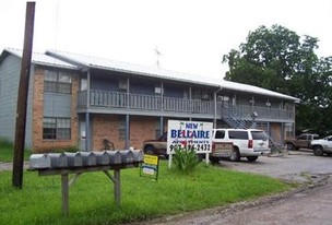 Bellaire Apartments