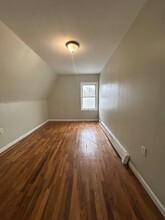 51 N 5th St, Unit Apt 3 in Newark, NJ - Building Photo - Building Photo