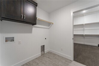 800 Lewis St in Pea Ridge, AR - Building Photo - Building Photo