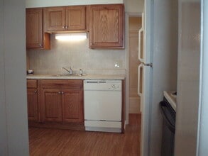 700 Lindley St in Bridgeport, CT - Building Photo - Building Photo