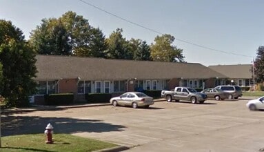 201 Rye Beach Rd in Huron, OH - Building Photo - Building Photo