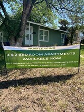 503 Mebane St in San Antonio, TX - Building Photo - Building Photo