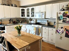 2 Church Ave in Boston, MA - Building Photo