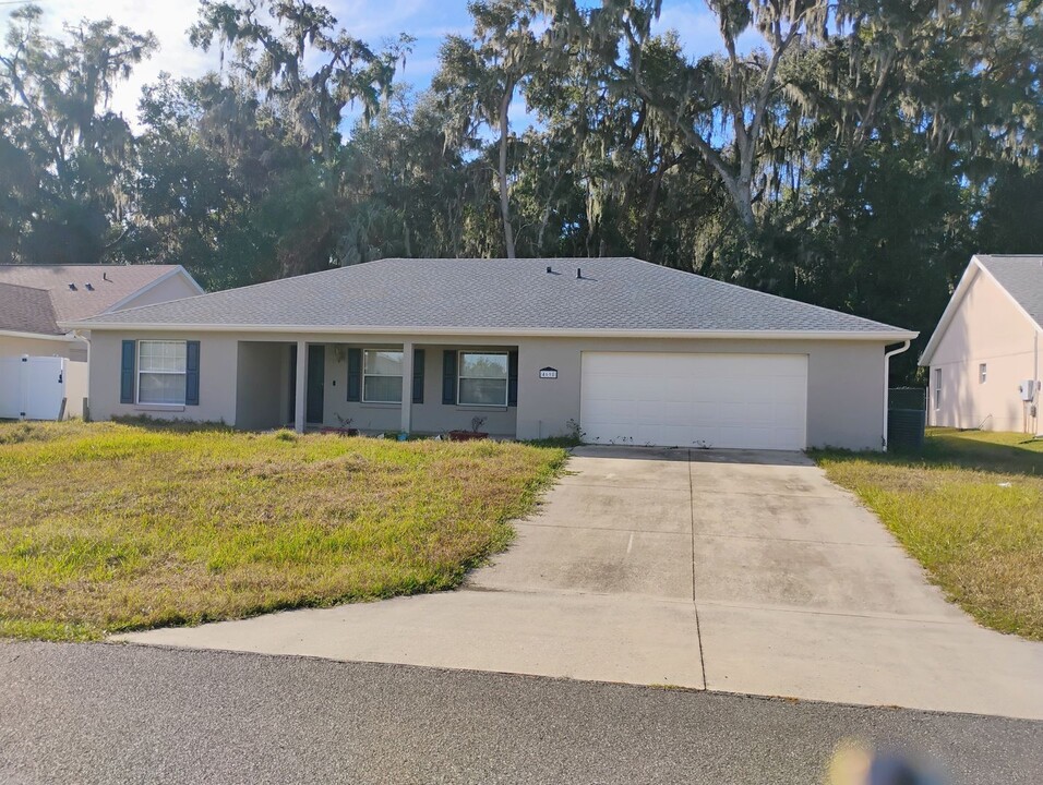 4698 NW 46th Ave in Ocala, FL - Building Photo