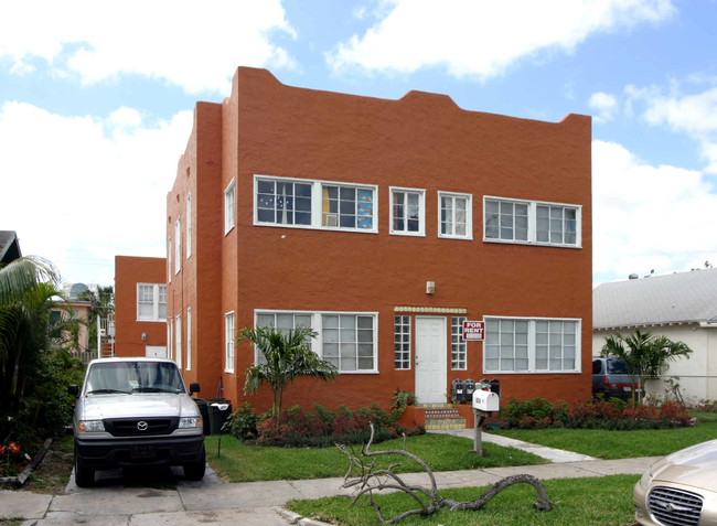 426 9th St in West Palm Beach, FL - Building Photo - Building Photo