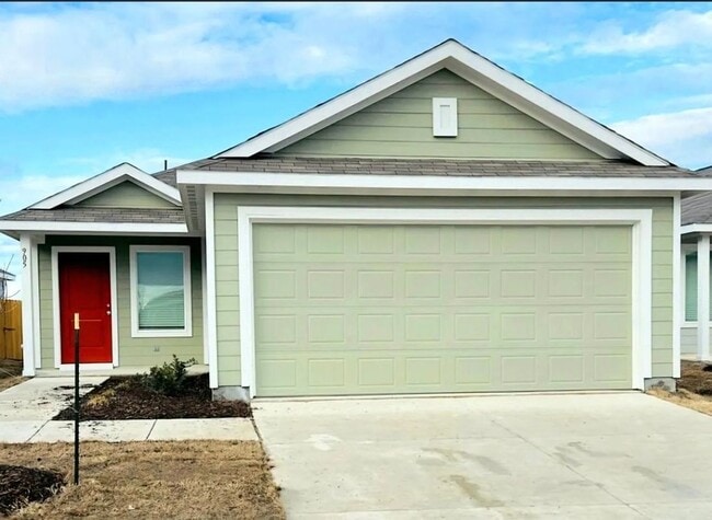 property at 905 Mountain Laurel Rd