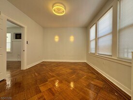 761 S 16th St in Newark, NJ - Building Photo