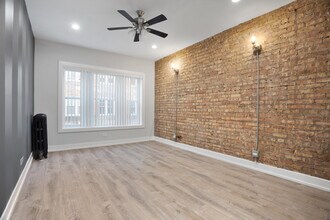 6956 N Wolcott Ave in Chicago, IL - Building Photo - Building Photo
