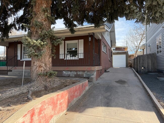 3280 S Sherman St in Englewood, CO - Building Photo - Building Photo