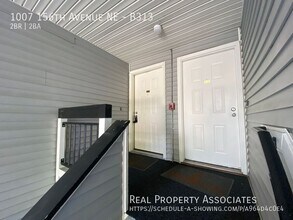 1007 156th Ave NE in Bellevue, WA - Building Photo - Building Photo