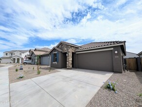 10163 W Amelia Ave in Avondale, AZ - Building Photo - Building Photo