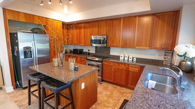 91-220-220 Kuanoo Pl in Ewa Beach, HI - Building Photo - Building Photo