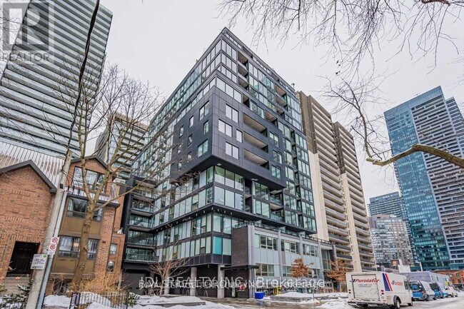 property at 17 Dundonald St