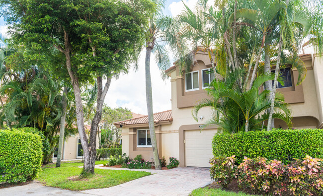 6788 Via Regina in Boca Raton, FL - Building Photo - Building Photo