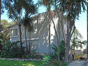 3356 Mentone Ave in Los Angeles, CA - Building Photo - Other