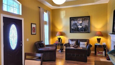 162 Crystal Oak Dr in DeLand, FL - Building Photo - Building Photo