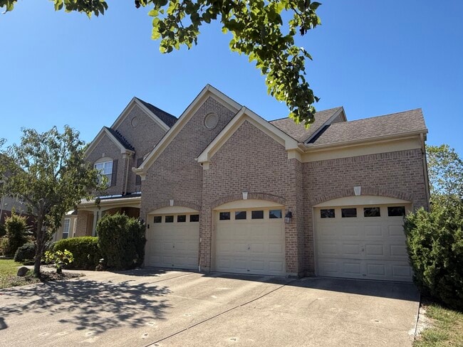 3699 Springside Dr in Mason, OH - Foto de edificio - Building Photo