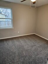 305 Deepwood St in Dallas, TX - Building Photo - Building Photo