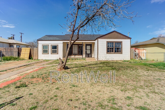 property at 2506 40th St