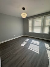 52 Tonnele Ave in Jersey City, NJ - Building Photo - Building Photo