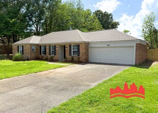 Introducing our newly renovated home in Ba in Bartlett, TN - Building Photo - Building Photo