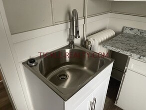 450 Meigs St in Rochester, NY - Building Photo - Building Photo