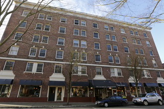 Olympian Apartments in Olympia, WA - Building Photo - Building Photo